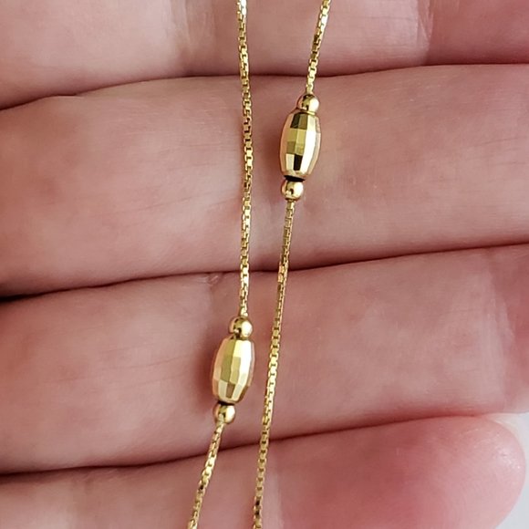 **SOLD**Vintage 14k Gold Diamond Cut Barrel Beaded Station Chain Necklace 32" - Picture 4 of 7